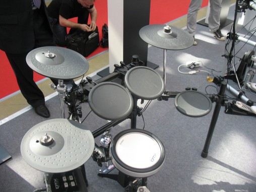 ударная установка Yamaha DTX520K