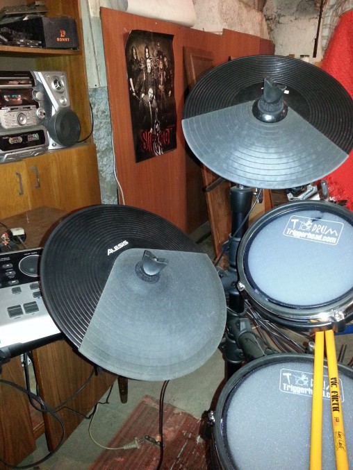 Alesis DM10 Studio Kit