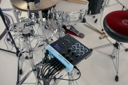 Модуль Roland TM-6 Pro в составе гибридной установки
