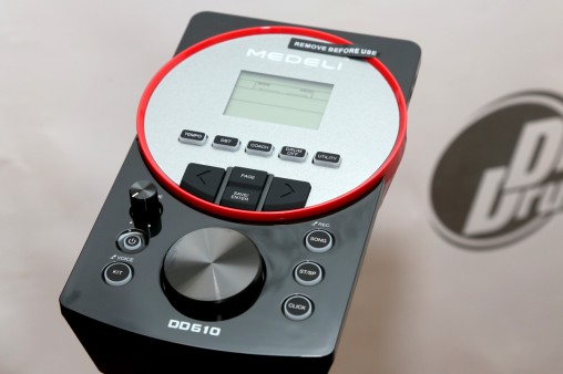 Модуль Medeli DD610 явное сходство с Roland